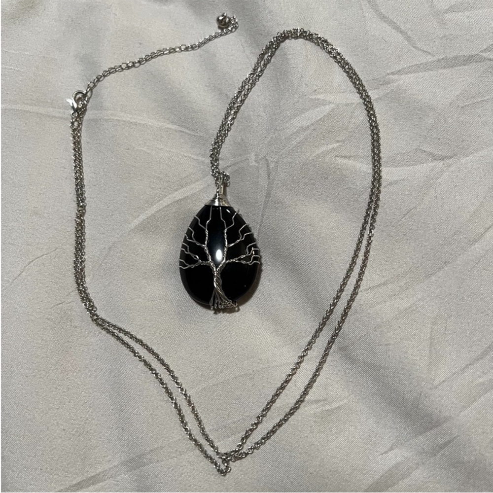 Torrid Wire Wrapped Faux Stone Pendant Necklace - Picture 4 of 7